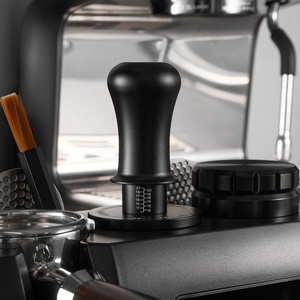 Tự cân bằng Barista áp suất không đổi tự động điều chỉnh chiều cao làm xáo trộn 51 53 58mm cà phê Espresso lực làm xáo trộn với quy mô - Product Image 4