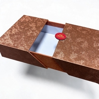 Boîte à tiroir vintage gaufrée de luxe, écologique et réutilisable, pour emballage cadeau et artisanat, boîte rigide haut de gamme, OEM ODM