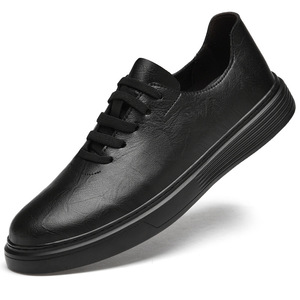 Zapatos de Cuero Formales y Casuales para Negocios 2026 |   Zapatillas de estilo británico y coreano |   Zapatos de Hombre Transpirables a la Moda - Product Image 1
