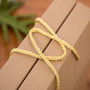 Boîte en papier pour <span class=keywords><strong>toit</strong></span> <span class=keywords><strong>de</strong></span> voiture, recyclable et robuste, avec poignée en corde, idéale pour le branding et la livraison <span class=keywords><strong>de</strong></span> cadeaux – Offre Spéciale - Product Image 4