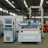 Máquina Fresadora CNC Profesional Jinan Mosencnc con ATC |   Router CNC para Madera 1325 con Magazín de 10 Herramientas y Mesa de Vacío