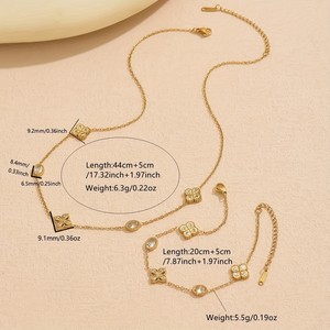 Conjunto de Joyería Rsoul <span class=keywords><strong>Van</strong></span> 18k PVD Oro <span class=keywords><strong>Cleef</strong></span> con Trébol de Cuatro Hojas, Acero Inoxidable, Impermeable, Aretes y Collar para Uso Diario - Product Image 2