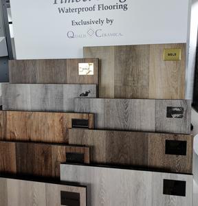 Échantillons de grandes briques 14 PCS blancs durables à 2 rangées d'étagères de présentation de sols en bois imperméables à l'eau - Product Image 4