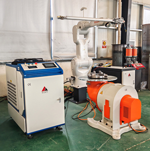 Machine de durcissement au laser avec bras robotique automatique pour l'amélioration de la dureté des moules métalliques, la réparation de surfaces en acier et en aluminium - Product Image 5