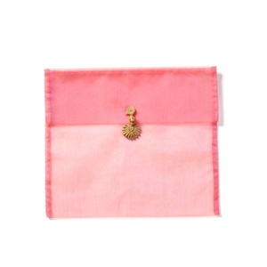 Bolsas de Organza Personalizadas para Regalos, Bolsitas de Dulces con Cordón, Bolsas de Organza Personalizadas al por Mayor, Grandes, Rosas y Negras - Product Image 2