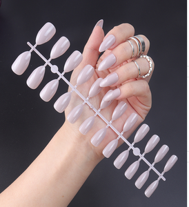 Venta al por mayor <span class=keywords><strong>de</strong></span> uñas acrílicas postizas Stiletto brillantes y sólidas, diseño <span class=keywords><strong>de</strong></span> modelo a presión barato para niñas DIY, dedos, Material ABS - Product Image 3