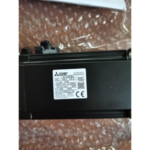 มอเตอร์เซอร์โว Hj-Ks203bj ขนาด 130 มม. แรงบิด 6.4 นิวตันเมตร 3000 รอบต่อนาที มอเตอร์ไฟฟ้ากระแสสลับสามเฟส - Product Image 5