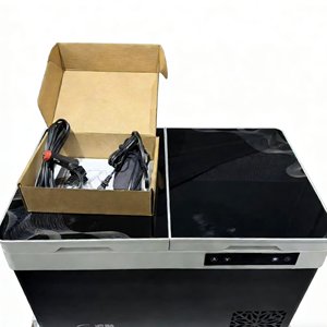 Congélateur/réfrigérateur portable <span class=keywords><strong>de</strong></span> grande capacité 38L - Glacière <span class=keywords><strong>de</strong></span> <span class=keywords><strong>camping</strong></span> <span class=keywords><strong>pour</strong></span> congeler et refroidir - Product Image 4