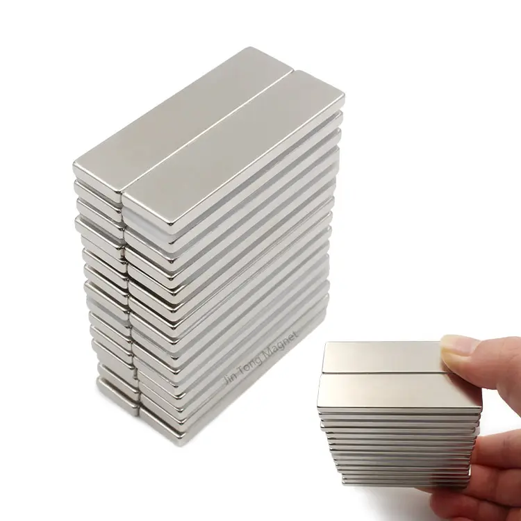 Magnete al neodimio rettangolare di vendita calda all'ingrosso N52 magneti personalizzati con magnete Ndfeb