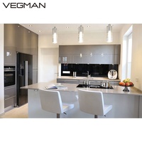 Portes de cuisine modulaires rouge laqué brillant, finition laquée, comptoir en marbre/stratifié de qualité E0/E1, robinet/tiroir