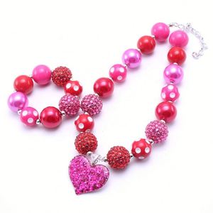 Nuevo collar con colgante de corazón de melocotón, regalo de San Valentín, conjunto de collar para niños, collar grueso con cuentas para niños - Product Image 5
