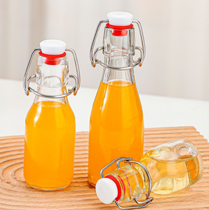 Ensemble de salières et poivrières en <span class=keywords><strong>verre</strong></span> transparent en forme de bouteille de Coca-Cola vide - Product Image 3