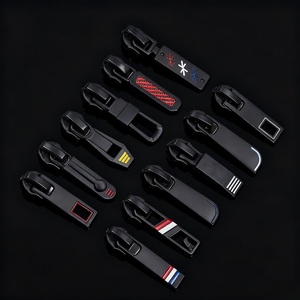 Extracteur de fermeture à glissière avec logo Xustom #3 #5 #8 4 5 4.5 YG en alliage de zinc tire la tête en métal personnalisé en acier inoxydable curseurs de fermeture à glissière - Product Image 1