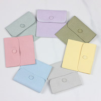 Sacs à bijoux en microfibre en gros avec logo personnalisé, pochettes de rangement pour bracelets et colliers avec bouton-pression