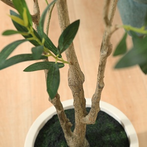 Albero di <span class=keywords><strong>Ulivo</strong></span> Artificiale con Vaso <span class=keywords><strong>Bianco</strong></span> Spazioso - Pianta di <span class=keywords><strong>Ulivo</strong></span> Alta a Tronco Multiplo con 5/7/9 Rami Realistici, 450/630/810 Foglie - Product Image 3