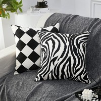 Coussin décoratif classique à rayures animales noires et blanches, motif losanges, imperméable, pour canapé, lit, chaise de bureau et décoration intérieure