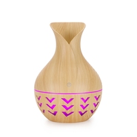 Diffuseur d'arômes USB en bois ajouré, mini humidificateur ultrasonique, huile essentielle, LED 7 couleurs, aromathérapie pour la maison et le bureau