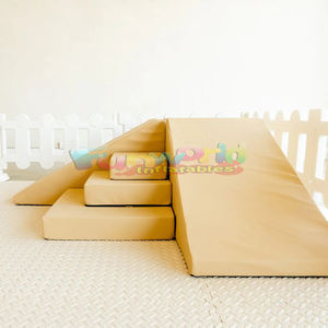 Clôture <span class=keywords><strong>de</strong></span> cour <span class=keywords><strong>de</strong></span> jeu en plastique blanc PE équipement extérieur intérieur toboggan pour bébé clôture <span class=keywords><strong>de</strong></span> jeu souple pour enfants parcs - Product Image 3