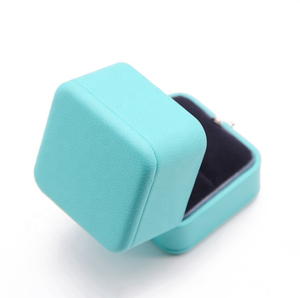 Шкатулка для ювелирных украшений из высококачественной искусственной кожи с бриллиантами - Product Image 3