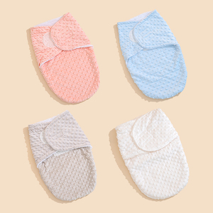 <span class=keywords><strong>Couverture</strong></span> de couchage pour bébé à double couche, chaude, en polaire à pois, extérieur en polaire <span class=keywords><strong>d</strong></span>'agneau, intérieur doux pour la peau, pour le sommeil nocturne des nouveau-nés - Product Image 1