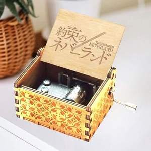 28デザインズ 環境に優しいファッションギフト メロディー手回しレーザー彫刻プロモーション「約束のネバーランド」木製オルゴール - Product Image 3