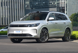 DFSK 2025 Fabriqué en Chine Véhicule électrique à autonomie étendue AITO M7 REEV 5/7set <span class=keywords><strong>SUV</strong></span> en tête de la <span class=keywords><strong>liste</strong></span> des voitures électriques à autonomie étendue - Product Image 2