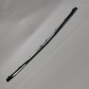 WLBTR Noir Pare-chocs Avant Lèvre Spoiler Chrome Garniture pour <span class=keywords><strong>Mercedes</strong></span> Benz Classe S W222 S450L S500L <span class=keywords><strong>560</strong></span> 4MATI Accessoires De Voiture - Product Image 2