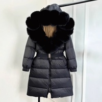 Manteau long pour femme, style européen, hiver 2025, en satin, imperméable, avec col en fourrure de renard, à capuche, coupe ample, nouvelle tendance, blouson