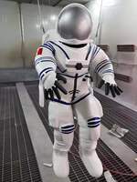 Statue d'astronaute de l'espace moderne et populaire personnalisée Affichage extérieur Spaceman Sculpture de personnage d'art public
