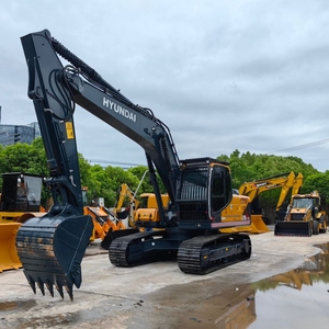 Excavatrice sur chenilles Hyundai 220LC-9S d'occasion, 22 tonnes, d'origine coréenne, avec moteur, boîte de vitesses et pompe, modèle 2023, garantie 1 an, en stock - Product Image 3