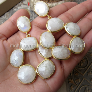 ต่างหูวินเทจสีขาวพร้อมหินมูนสโตน6รอบจี้ทองเหลืองและโลหะผสมที่สวยงามสำหรับเป็นของขวัญงานแต่งงาน - Product Image 1