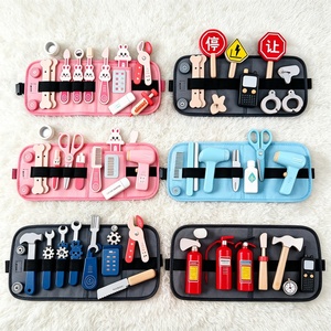 Superbe ensemble de jeu de déguisement de pompier pour enfants CPC avec accessoires réalistes pour les jeux de rôle, tenue professionnelle et table de <span class=keywords><strong>maquillage</strong></span> jouet - Product Image 2