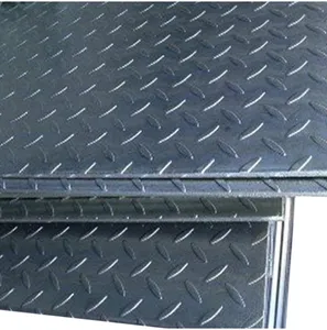 Bobines d'acier à motifs SPHC Q215 Q235 plaque à carreaux en acier laminé à chaud de bonne qualité