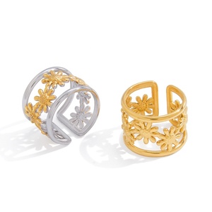 Trendiges Hohles Blumen-Schmuckset aus Edelstahl Silber/<span class=keywords><strong>Gold</strong></span> Plattiert Offener Ring Armreif Hypoallergen Hochzeitsmode - Product Image 3