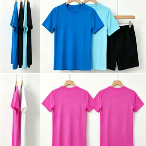 Vêtements de sport pour hommes, ensemble t-shirt de course, shorts de sport respirants, vêtements de fitness, vente <span class=keywords><strong>en</strong></span> gros - Product Image 4