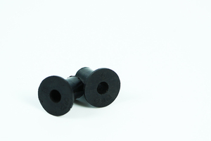 M5 Neoprene Vâng Nut <span class=keywords><strong>Brass</strong></span> Chèn <span class=keywords><strong>Nuts</strong></span> Với M5 X 25Mm Thép Không Gỉ Pozi Vít Bolt - Product Image 5