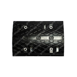 Grandchess 500*350*50mm रबर काला पीला यातायात सड़क टक्कर गति ब्रेकर बिक्री के लिए कूबड़ - Product Image 3