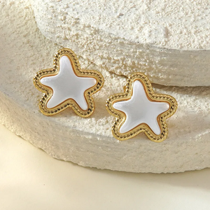 Pendientes Elegantes de Acero Inoxidable 304 con Baño de Oro, Diseño de Corazón, Mariposa, Flor y Formas Geométricas, con Estrellas, para Mujer - Product Image 5