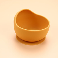 Bol à ventouse en silicone sans BPA avec cuillère Ensemble de vaisselle pour enfants de petite taille avec motif imprimé pour l'alimentation de bébé de 0 à 12 mois