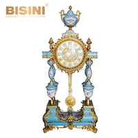 Horloge de table élégante de 35 pouces de haut en porcelaine florale fée jeune fille ailée chérubin en laiton doré bougeoirs décor à la maison Villa