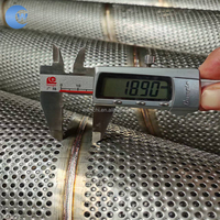 Squelette spiralé avec tube filtrant perforé en acier inoxydable pour le forage de puits d'eau et de puits pétroliers et le contrôle du sable sans bavures