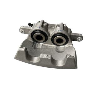 Conjunto <span class=keywords><strong>de</strong></span> pinza delantera derecha <span class=keywords><strong>de</strong></span> <span class=keywords><strong>freno</strong></span> <span class=keywords><strong>de</strong></span> disco 68548604AA para Dodge Challenger Charger Chrysler 300C 2005-2021 05137670AB - Product Image 1