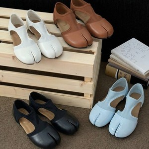 Auf Lager: Neue Damen-Ballerinas im spanischen Stil aus Stretch-Gewebe mit geteilter Zehenpartie, flache Freizeitschuhe mit Cut-Outs, Frühjahr 2026 - Product Image 2