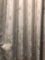 Jacquard Métallique 10% Métal 90% Polyester : Motif Floral Naturel, Raffiné et Polyvalent