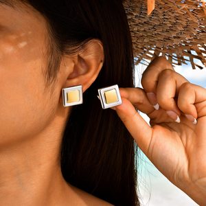 Pendientes de estilo americano simples y de moda para mujer, pendientes cuadrados de acero inoxidable, oro eléctrico entre pendientes - Product Image 3