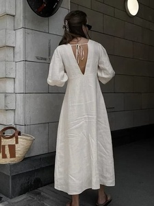 <span class=keywords><strong>Abito</strong></span> Camicia <span class=keywords><strong>Midi</strong></span> <span class=keywords><strong>Estivo</strong></span> in Cotone e Lino con Bottoni Frontali, Scollo a V, Maniche a Sbuffo, Schiena Aperta e Logo Personalizzato per Donne - Product Image 4