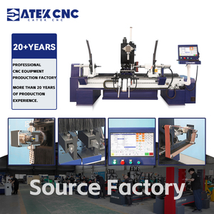 Tour à bois multifonctionnel CNC d'usine avec broche à 4 têtes pour tournage et gravure du bois - Product Image 1