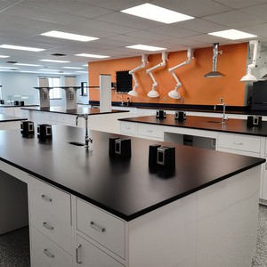 I-hình dạng phòng thí nghiệm hóa học tường trung tâm làm việc băng ghế phòng thí nghiệm thép không gỉ bảng với kệ và bồn rửa cho bệnh viện trường học - Product Image 6