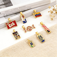 HD0574 Koleksi Liontin Enamel Lucu Laris Manis, Berlapis Emas 18K, Bahan Kuningan, Bentuk Bendera dan Botol Permen untuk Pembuatan Perhiasan DIY