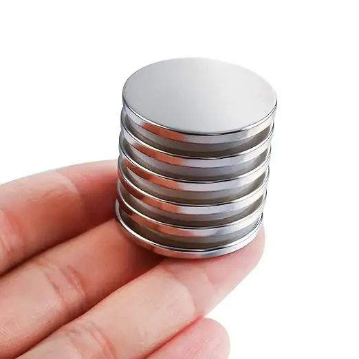 Campione gratuito cubo magnetico disco n52 neodimio produttore magnete per la vendita